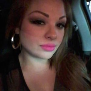 Meet your Posher, Lorena